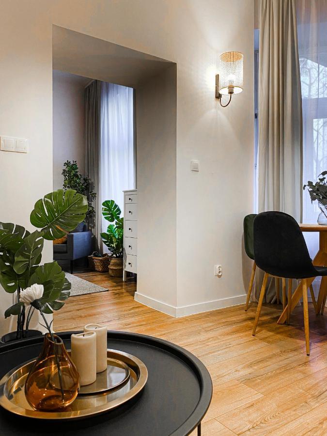 Charming Apartment, Wawel & Old Town * Krakow