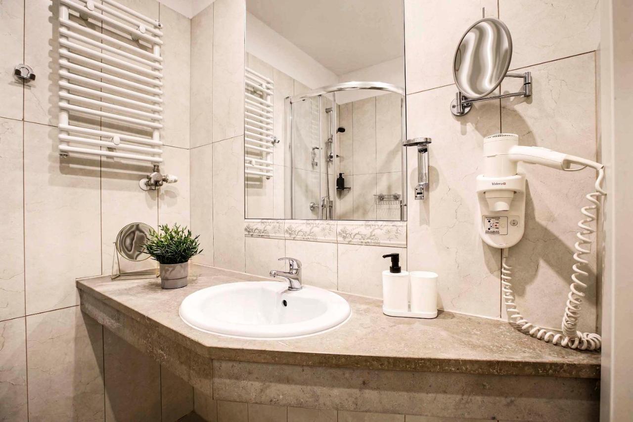 Charming Apartment, Wawel & Old Town Apartment Krakow